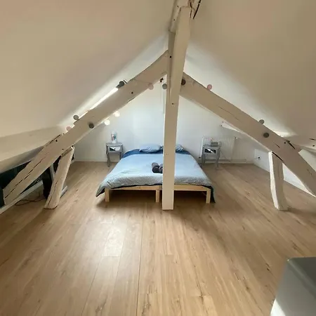 Le Diplomate De Nicolas Mesnager Apartment